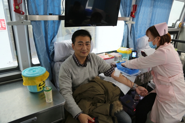 0111+心懷公益捐熱血 情系社會獻愛心2.jpg